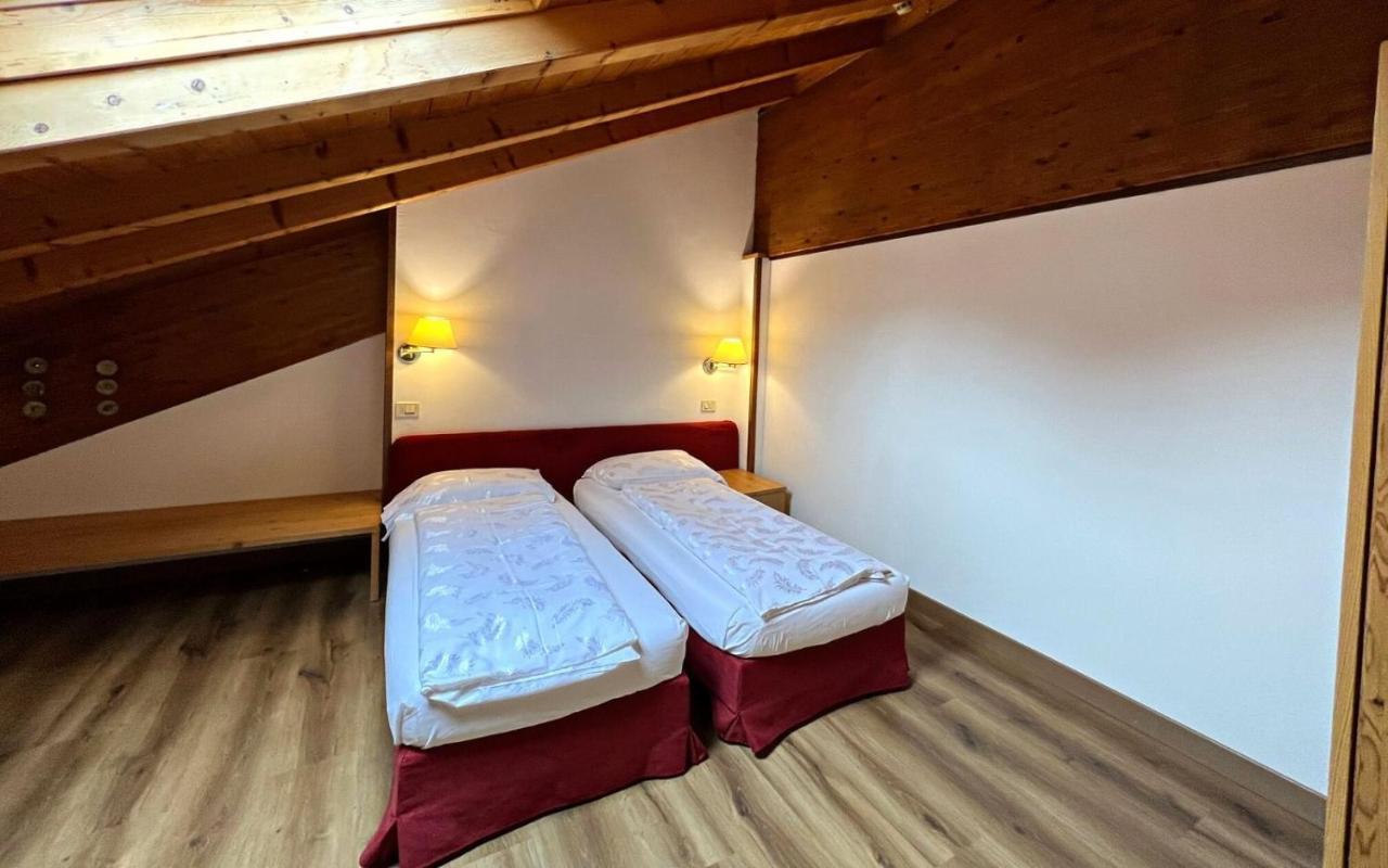 Antico Albergo Stella d'Italia Folgaria Esterno foto
