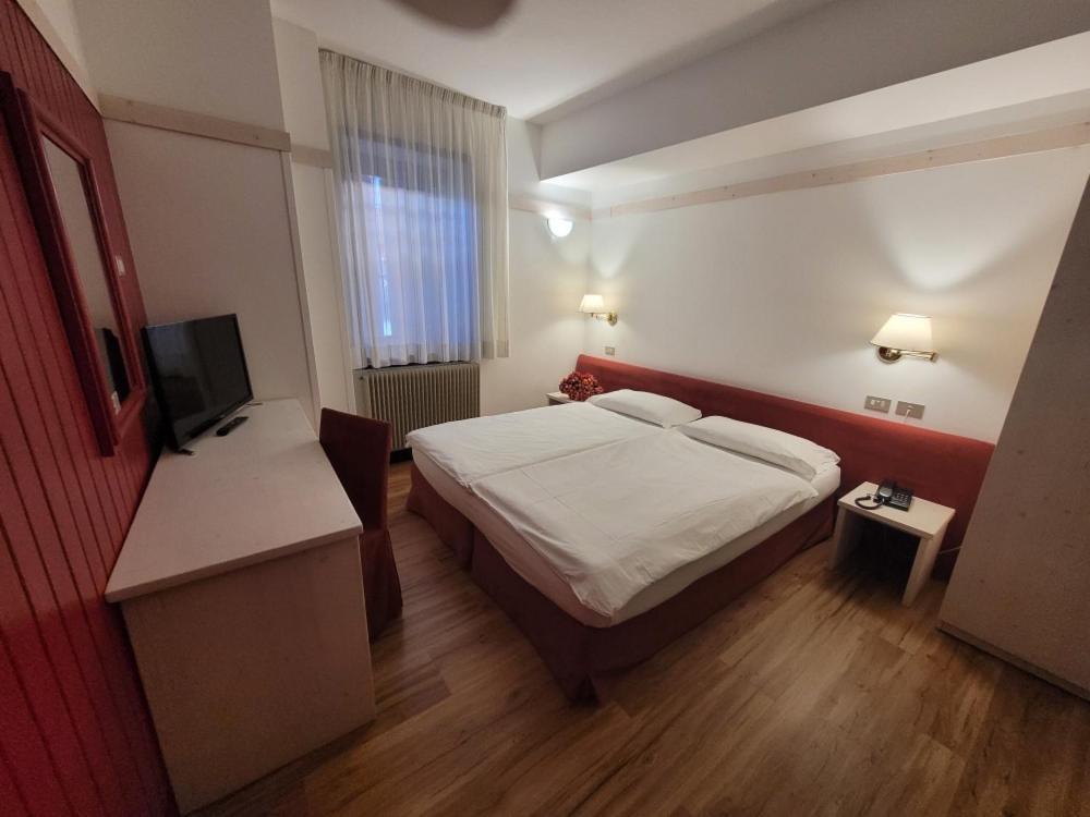 Antico Albergo Stella d'Italia Folgaria Esterno foto