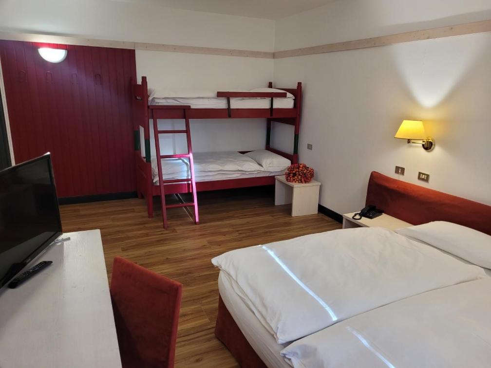 Antico Albergo Stella d'Italia Folgaria Esterno foto