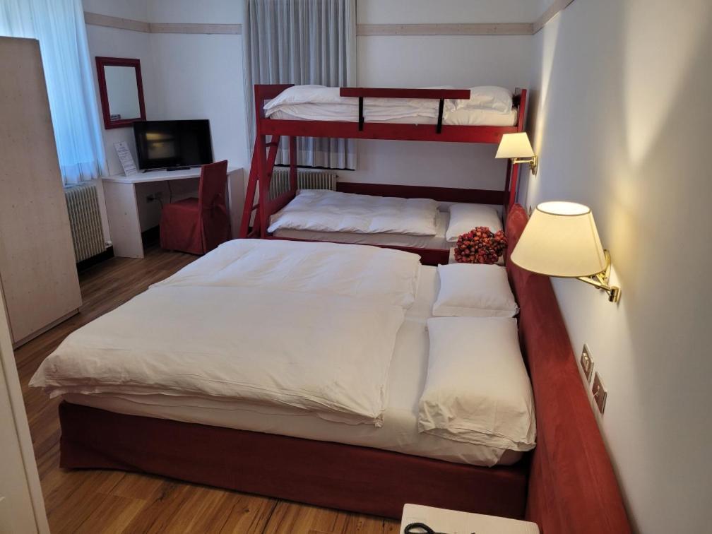 Antico Albergo Stella d'Italia Folgaria Esterno foto
